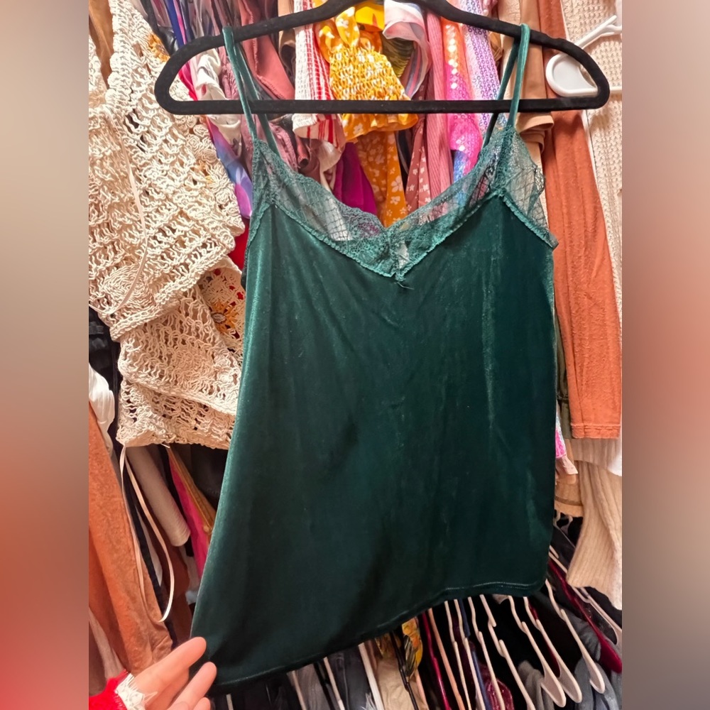Green Velvet lace tank top